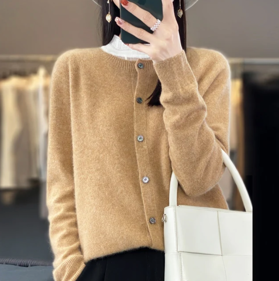 Anni Kuscheliger Woll-Cardigan